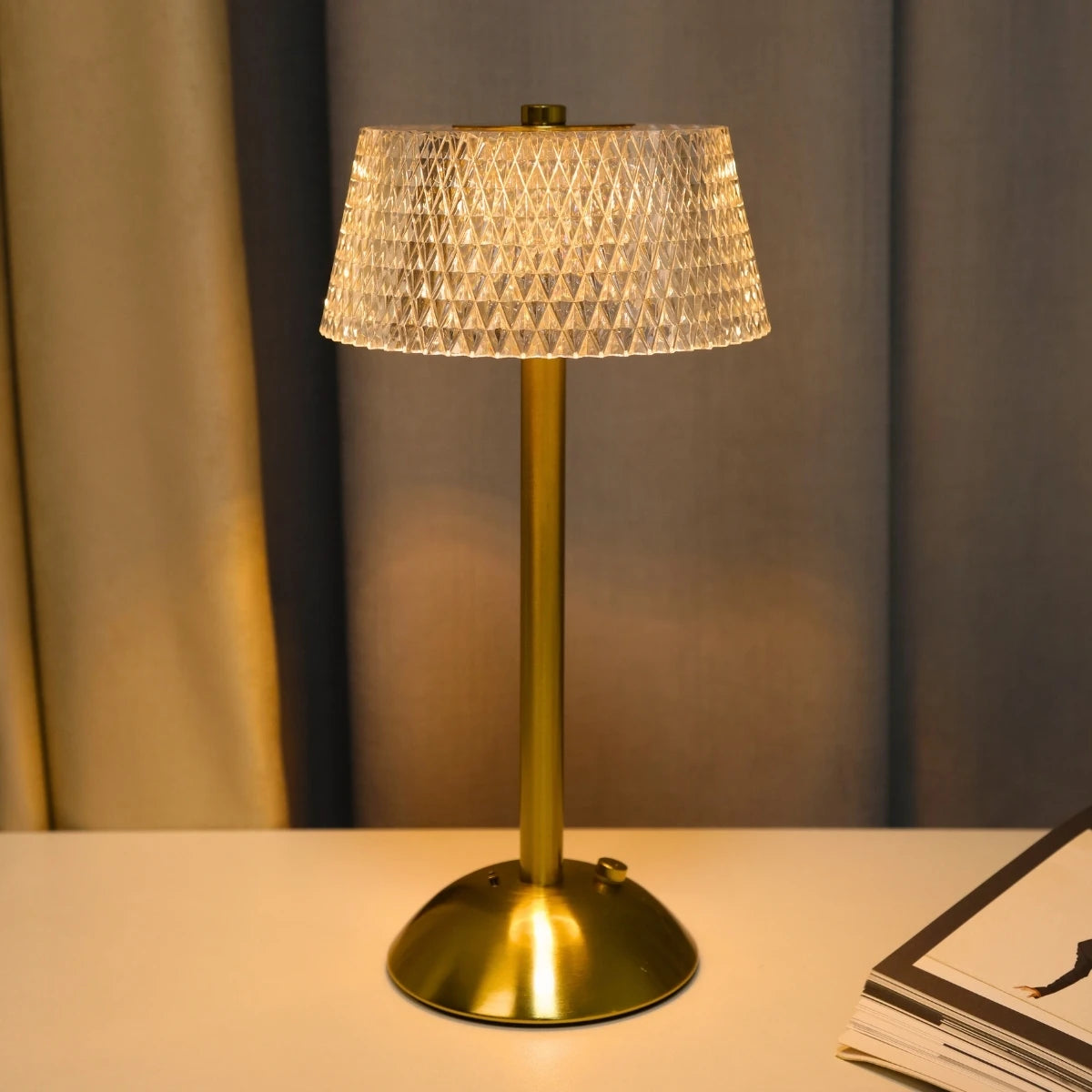 Table Lamp LED Touch Sensor Dimmable Desktop Night Light Rechargeable Wireless Reading Lamp for Hotel Bar Bedroom Decor Light