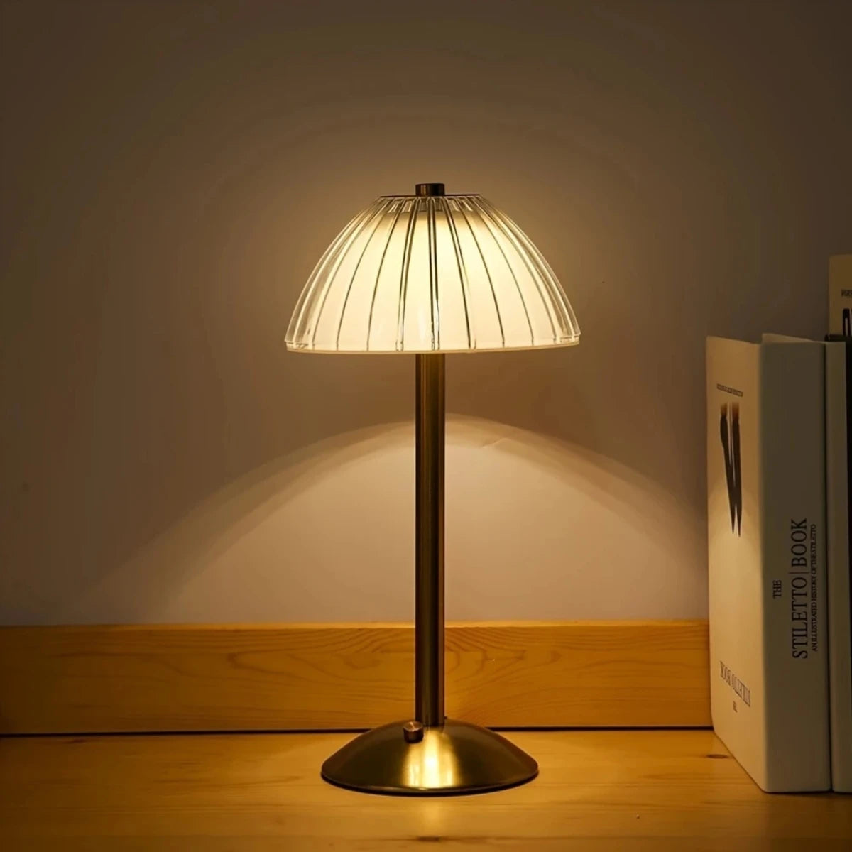 Table Lamp LED Touch Sensor Dimmable Desktop Night Light Rechargeable Wireless Reading Lamp for Hotel Bar Bedroom Decor Light